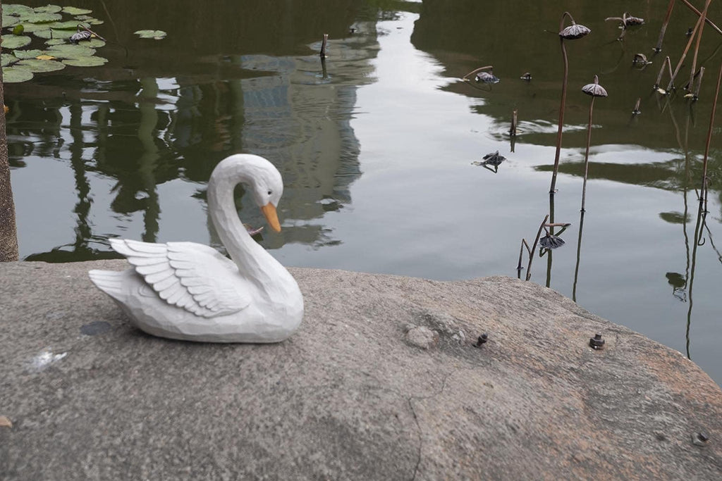 Resin White Swan Garden Statue Decor