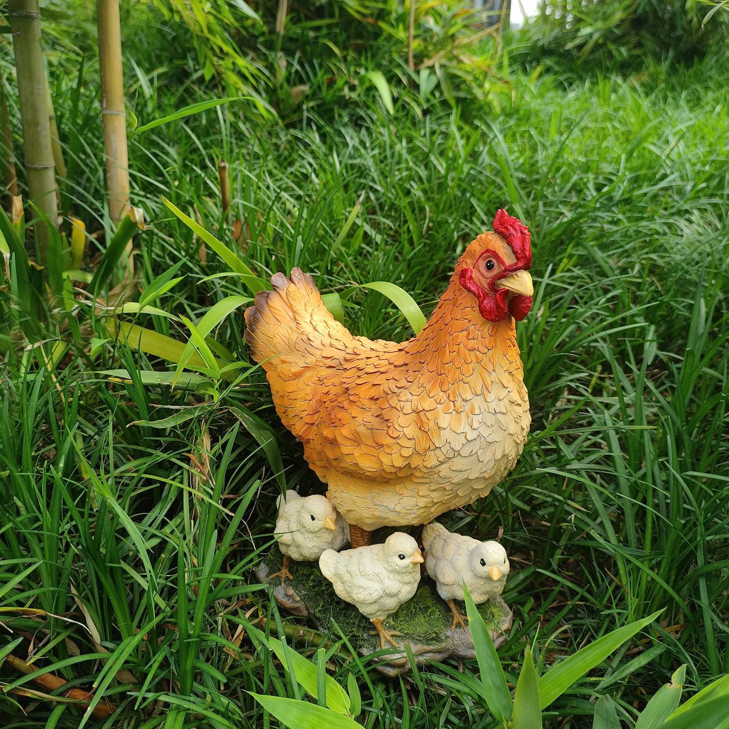 Resin Chicken Garden Statue Decor